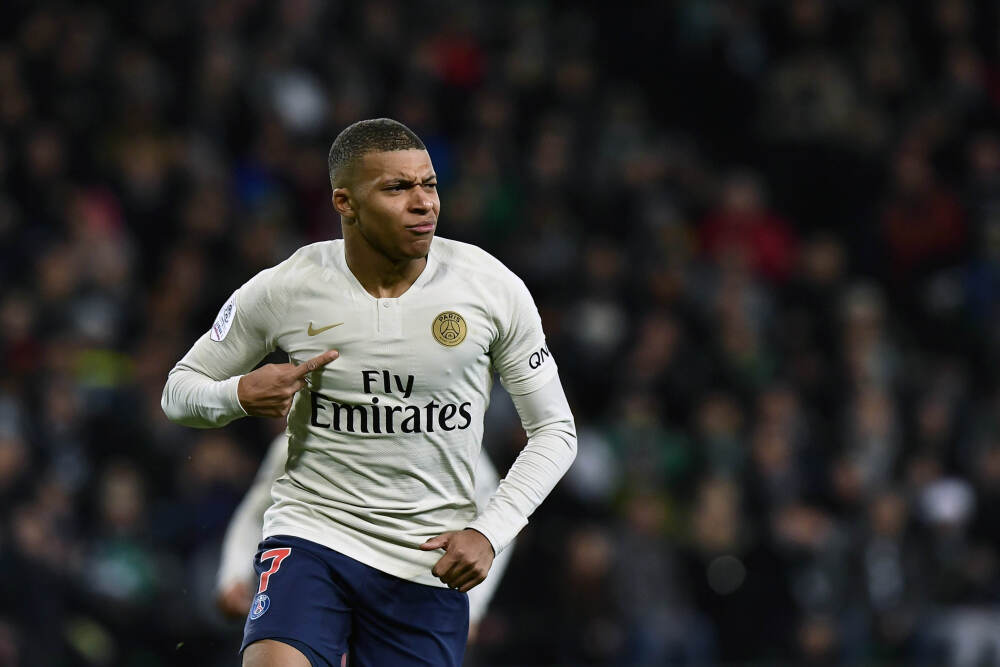 券商晨会精华：2026年光伏各环节龙头有望扭亏为盈